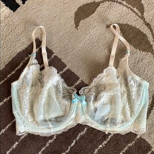 34E unlined underwire bra